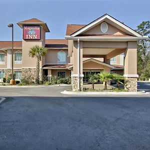 magnolia-inn-suites.top-hotels-in-savannah.com/